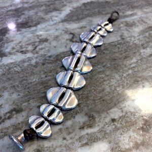 UNO de 50 Flat Graduated Oval shaped Silver Bracelet